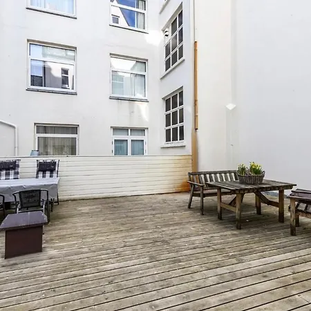 Bright And Modern Center Apartamento Ålesund